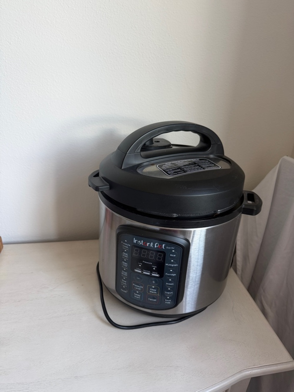 Duo Nova 6-Quart Electric Pressure Cooker - Stainless Steel/Black